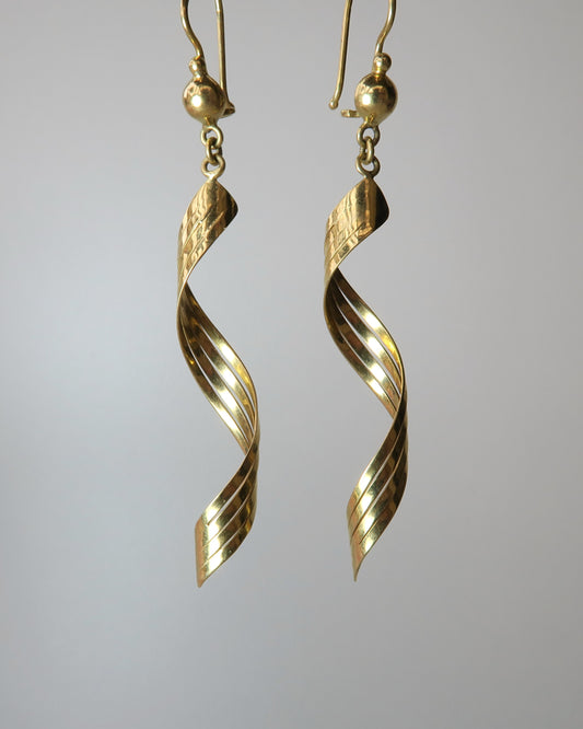 18CT GOLD TWISTED RIBBON EARRINGS
