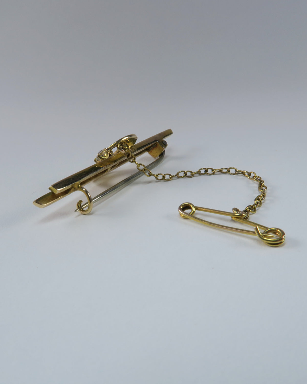 ANTIQUE 14CT GOLD CRESENT MOON DIAMOND BROOCH