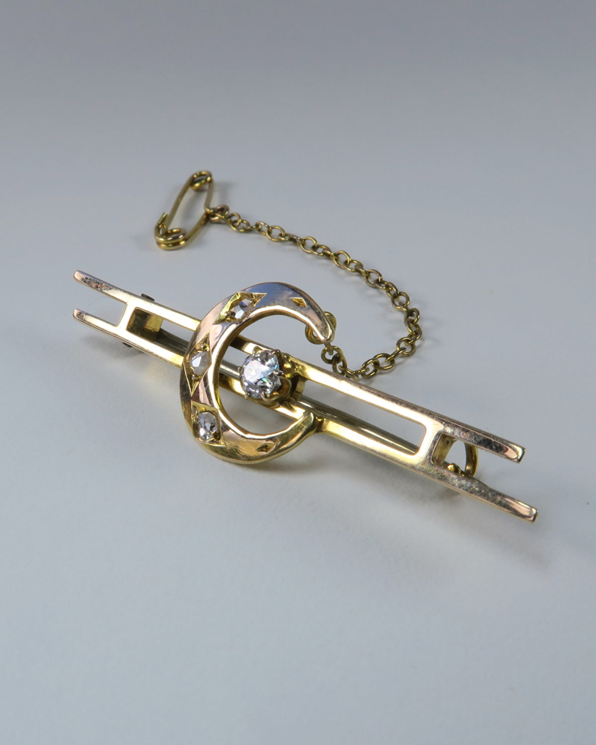 ANTIQUE 14CT GOLD CRESENT MOON DIAMOND BROOCH