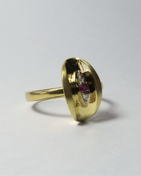 18CT GOLD VINTAGE FRENCH (TACO) RING WITH RUBY AND DIAMONDS