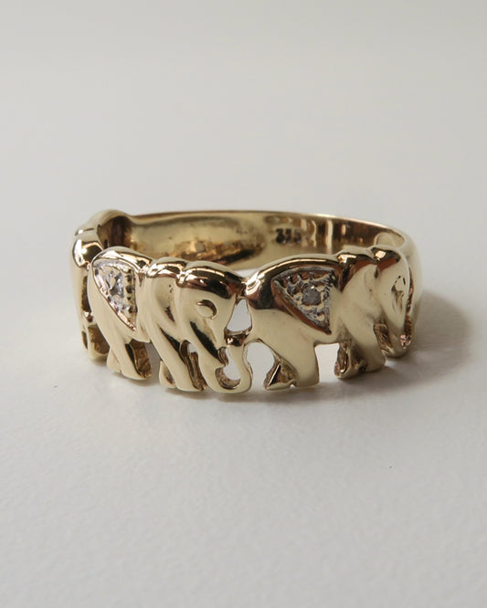 9CT GOLD ELEPHANT RING WITH DIAMONDS